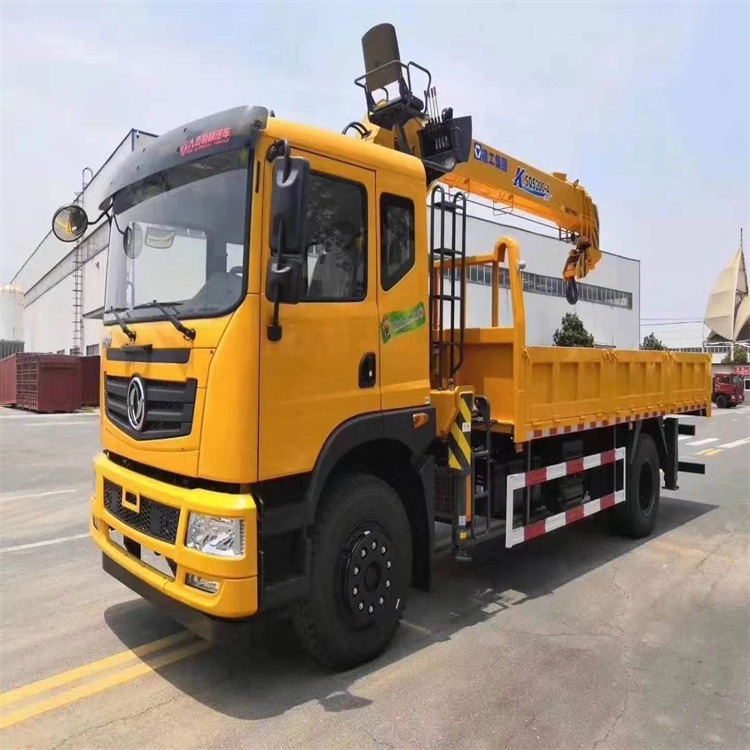 江安附近找一辆随车吊出租