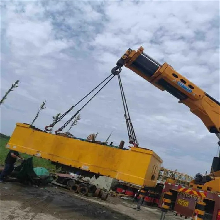 江安随车吊吊集装箱怎么吊